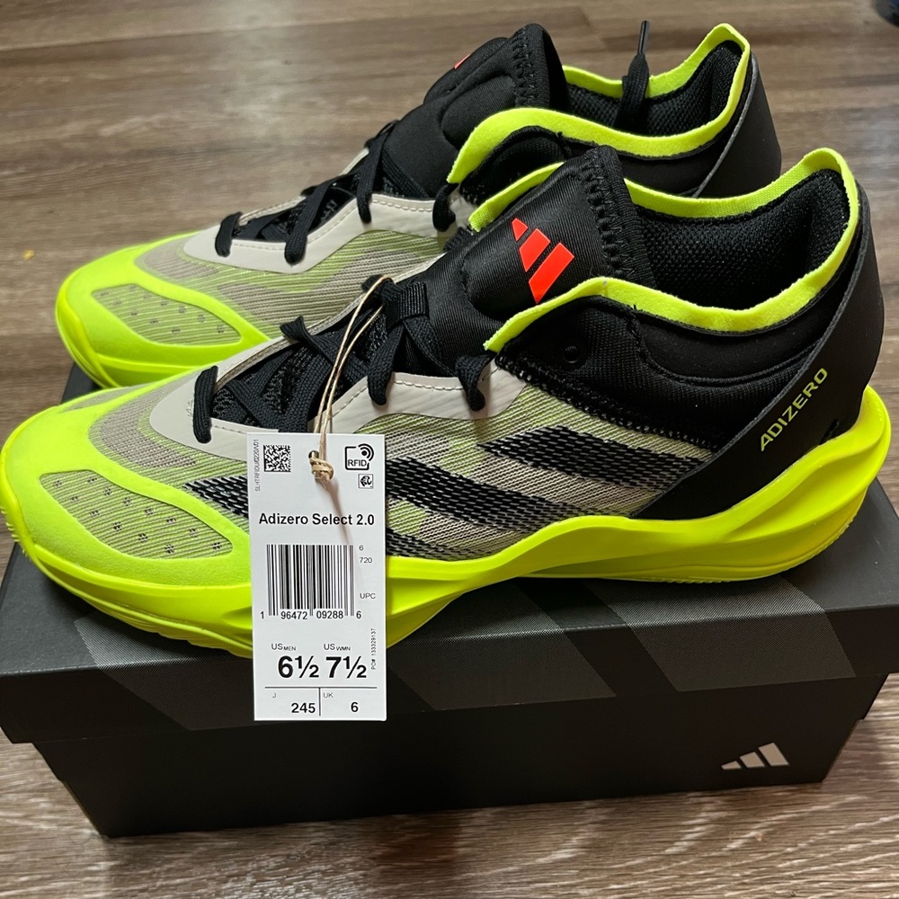 Adidas Adizero Select 2.0 Unisex Basketball Trainer Shoes Women’s 7.5 Men’s 6.5